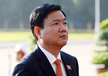 Ong Dinh La Thang mat quyen dai bieu Quoc hoi hinh anh