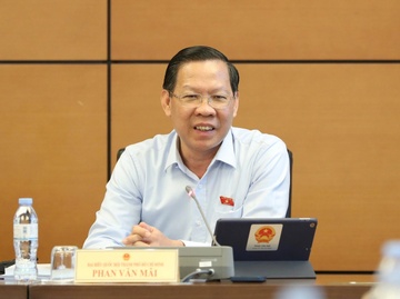 Ngoai mien hoc phi, de xuat Nha nuoc lo ca dinh duong cho tre mam non hinh anh