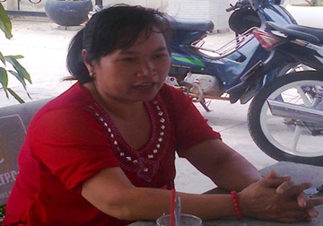Giam an cho bi cao vu 'lot quan ao tinh dich giua duong' hinh anh