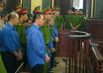 Tuyen 3 an tu hinh trong vu tham nhung tai ALC II hinh anh