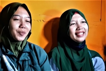 Cap song sinh doan tu sau hon 20 nam that lac hinh anh
