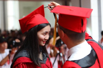Noi lo that nghiep cua sinh vien Trung Quoc sap ra truong hinh anh