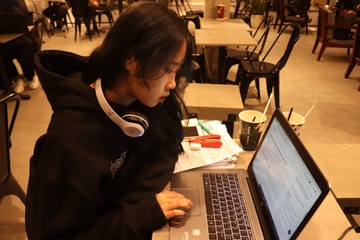 Thang cuoi cung cua nam: Nghi xa hoi hay tang toc chay deadline? hinh anh