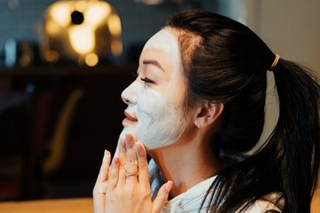 Nen mua sua rua mat loai nao cho mua he nang nong hinh anh