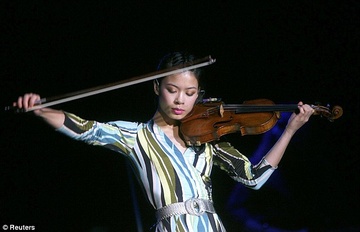 Nghe si violin Vanessa Mae bet so tai Olympic Sochi hinh anh