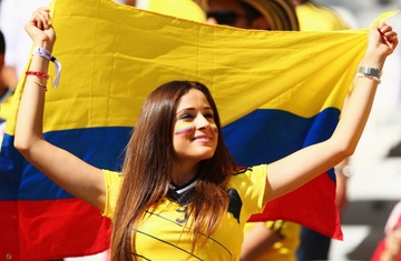 Cuong nhiet, nong bong nhu cac fan nu Colombia hinh anh