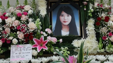 Dan Han vinh biet co gai chet vi cuu nguoi tren tau dam hinh anh