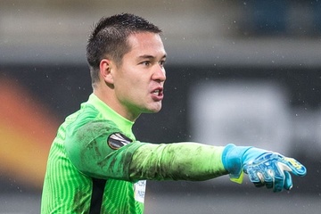 Filip Nguyen: Toi chua tung noi chuyen voi ong Park hinh anh
