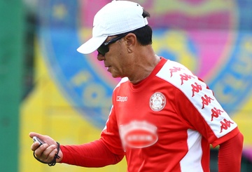 CLB TP.HCM chuan bi cho phuong an vang tro ly ngon ngu hinh anh