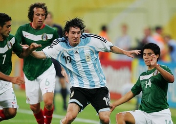 Argentina thay Indonesia to chuc U20 World Cup hinh anh