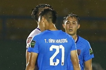 Huynh Duc can thiep khi Dinh Khuong huc dau Viet Anh hinh anh