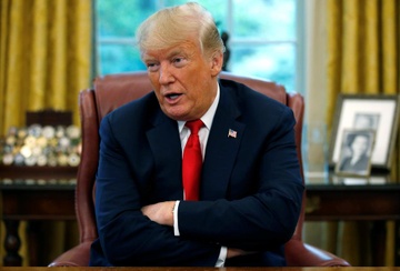Ong Trump lien tuc giang don vao Trung Quoc trong 7 tuan cuoi nhiem ky hinh anh