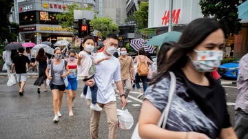 Nguoi Singapore, Malaysia da tiem chung duoc vao nha hang, mua sam hinh anh