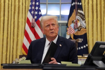Tham vong lon hon cua ong Trump khi muon 'tai sinh' nganh oto hinh anh