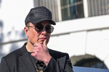 Toa an buoc Elon Musk va DOGE tu bo viec hoat dong bi mat hinh anh