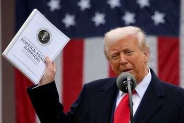 Thue quan cua ong Trump khien cac doanh nghiep 'boc hoi' 34 ty USD hinh anh