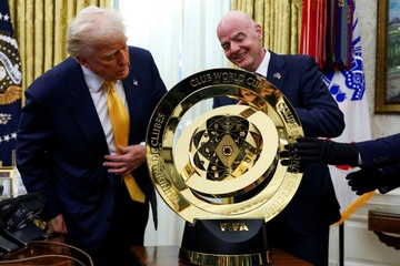 Ong Trump gay hoang mang truoc mua World Cup hinh anh