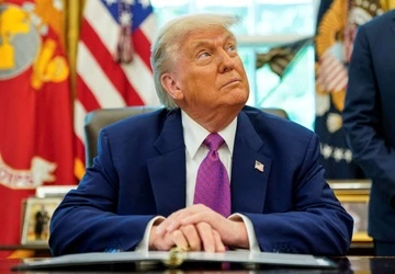 Vu an 'dung tien bit mieng' cua ong Trump tro lai toa phuc tham hinh anh