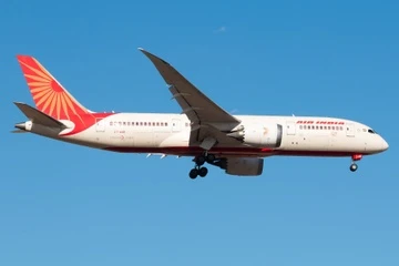 Air India tung muon cai to doi bay truoc tham hoa roi may bay hinh anh