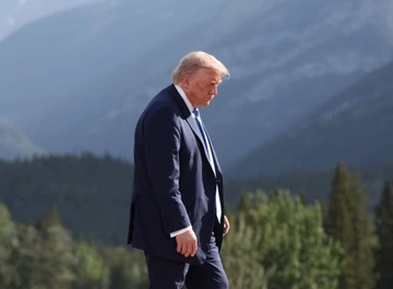 Ong Trump bac tin tro ve My vi lenh ngung ban Iran - Israel hinh anh