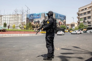 Iran rao riet truy lung noi gian sau cuoc xung dot voi Israel hinh anh