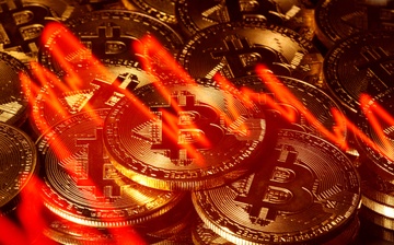 Các 'cá mập' tháo chạy khỏi Bitcoin