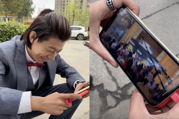 Chu re Trung Quoc du le cuoi qua livestream hinh anh