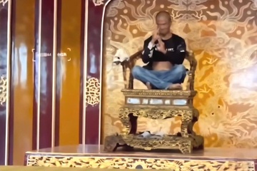 Thong tin chinh thuc vu ngai vang trieu Nguyen bi pha hong hinh anh