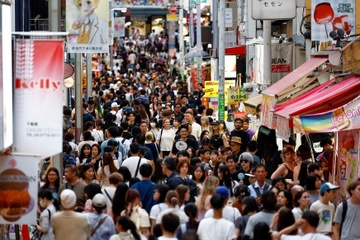 Khach Hong Kong keo den Viet Nam vi lo ngai dong dat Nhat Ban hinh anh