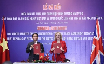 Viet Nam - Anh chinh thuc ky ket Hiep dinh thuong mai tu do hinh anh