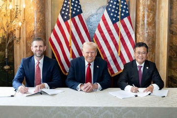 Dai gia Viet 'bat tay' Tap doan Trump muon huy dong hon 6.000 ty dong hinh anh