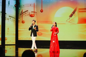 Trao 30 giai thuong cho cac tac pham van hoc nghe thuat ve nghe bao hinh anh
