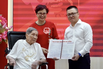 Trao quyen quan ly ca khuc 'Nhu co Bac trong ngay vui dai thang' hinh anh