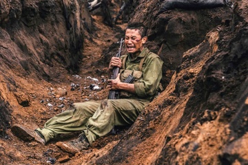 Tu trang sach den ky uc bat tu cua 81 ngay dem Thanh co Quang Tri hinh anh