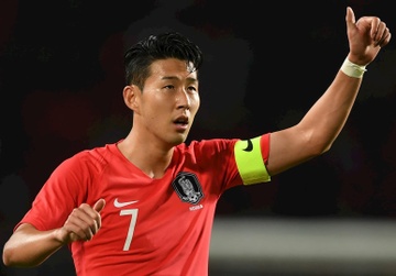 Son Heung-min se doi dau Neymar sau tran gap Trieu Tien hinh anh