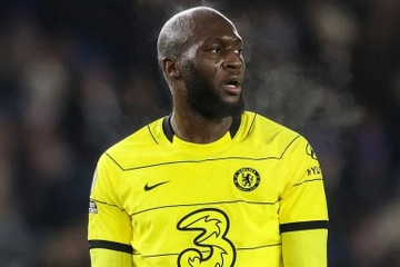 Lukaku tro thanh van de voi Chelsea hinh anh