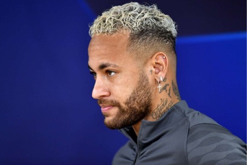 Neymar dang bat on? hinh anh