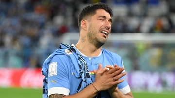 Giot nuoc mat Suarez hinh anh