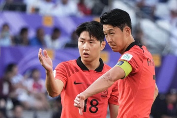 Lee Kang-in bi cu dan mang tan cong hinh anh