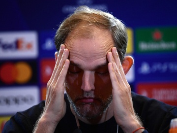 HLV Tuchel noi gian voi cau thu Bayern hinh anh
