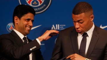 Mbappe cung PSG sap hau toa hinh anh