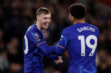 Chelsea thiet lap trat tu moi cho Premier League hinh anh