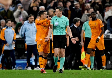 Real Madrid phan no hinh anh