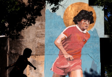 Su that nghiet nga ve nhung ngay cuoi doi cua Maradona hinh anh