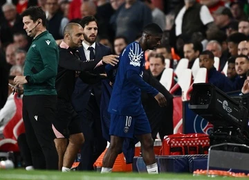 PSG mạo hiểm với Dembele
