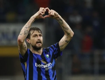 Phut 'dien ro' cua nguoi hung Inter Milan hinh anh