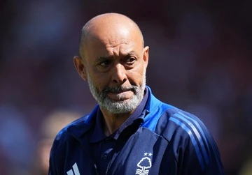 Nottingham Forest xảy ra biến lớn