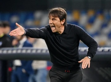 Chủ tịch Napoli xác nhận chia tay Conte