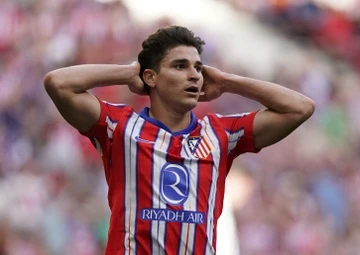 Atletico ban Alvarez khong phai tro dua hinh anh
