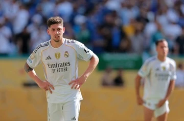 Khong tim ra 'Kroos de nhi', Real Madrid dung mo bay cao hinh anh